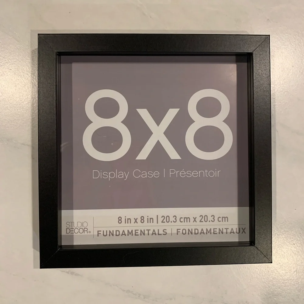 🖼 Display Case - Picture 1 of 1
